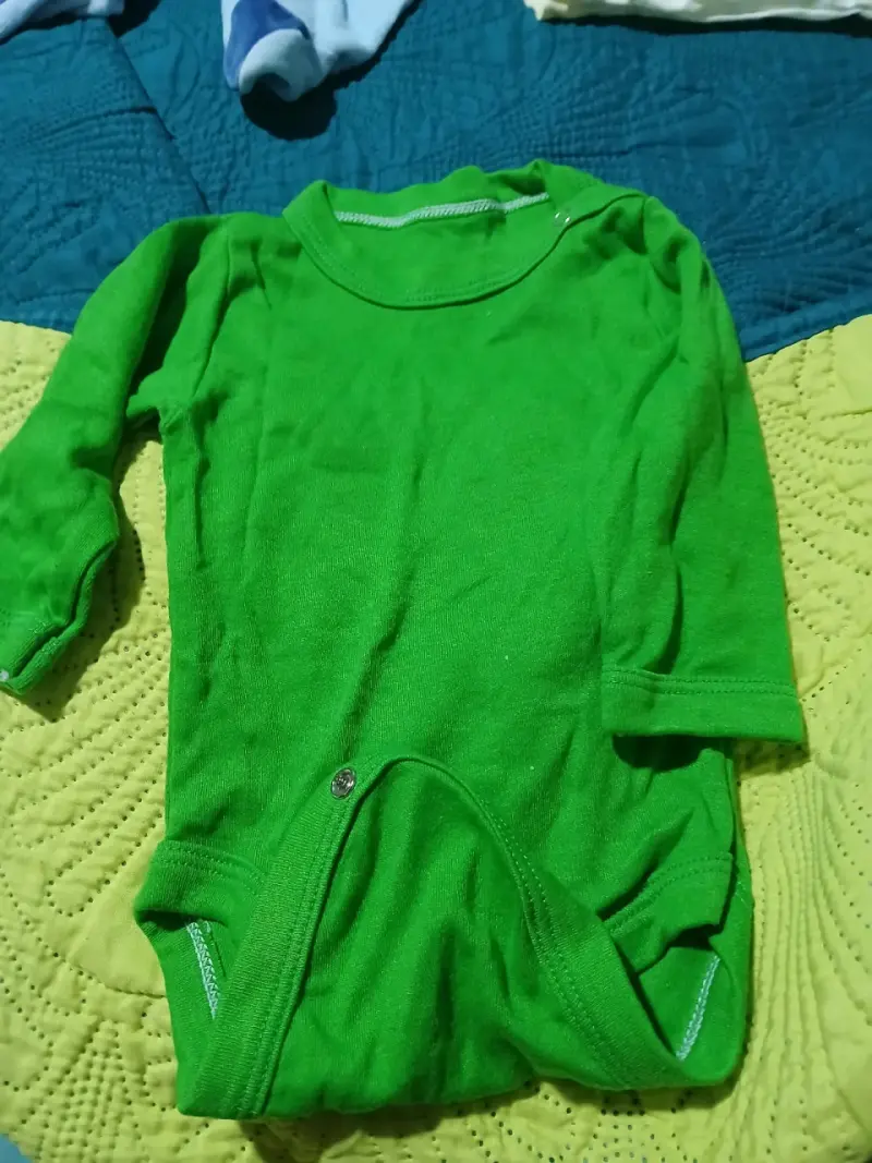 Body de bebé verde
