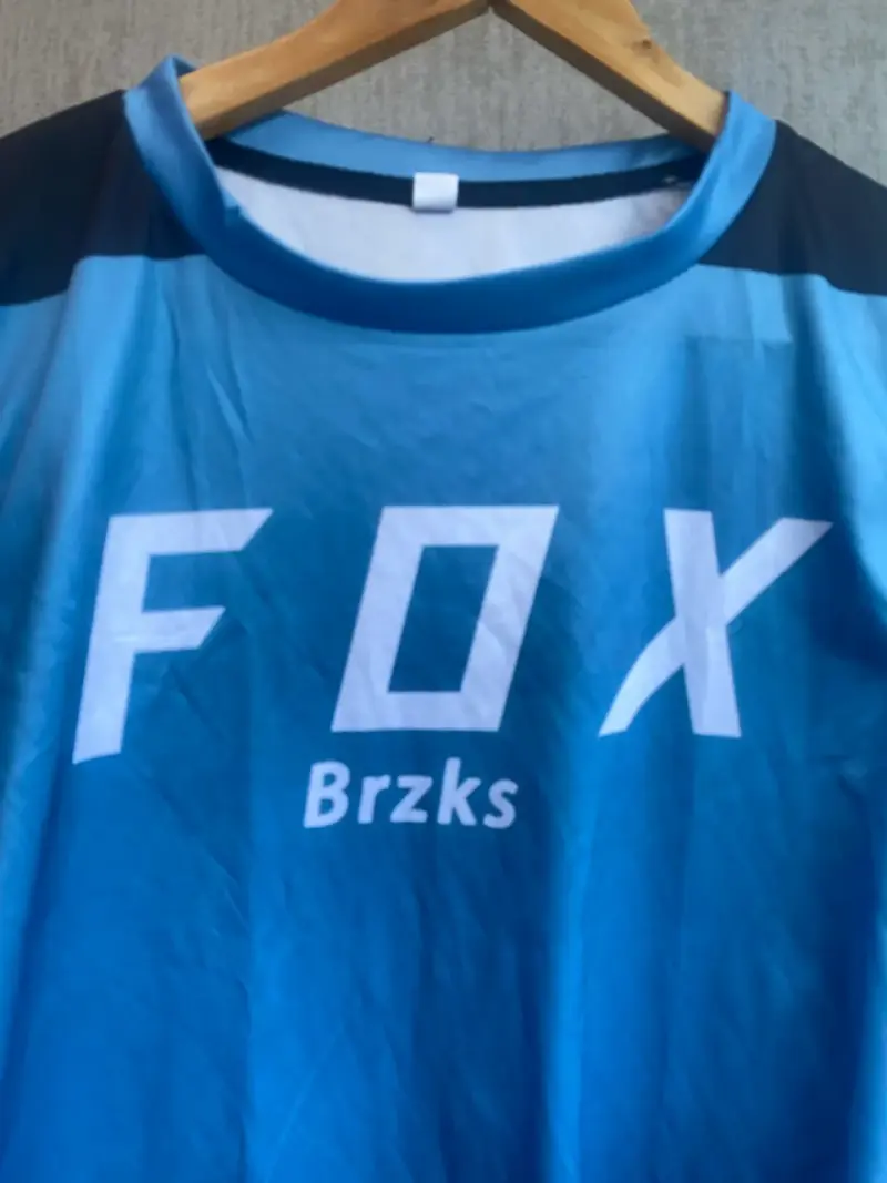 Polera deportiva celeste FOX mujer talla S. - 5