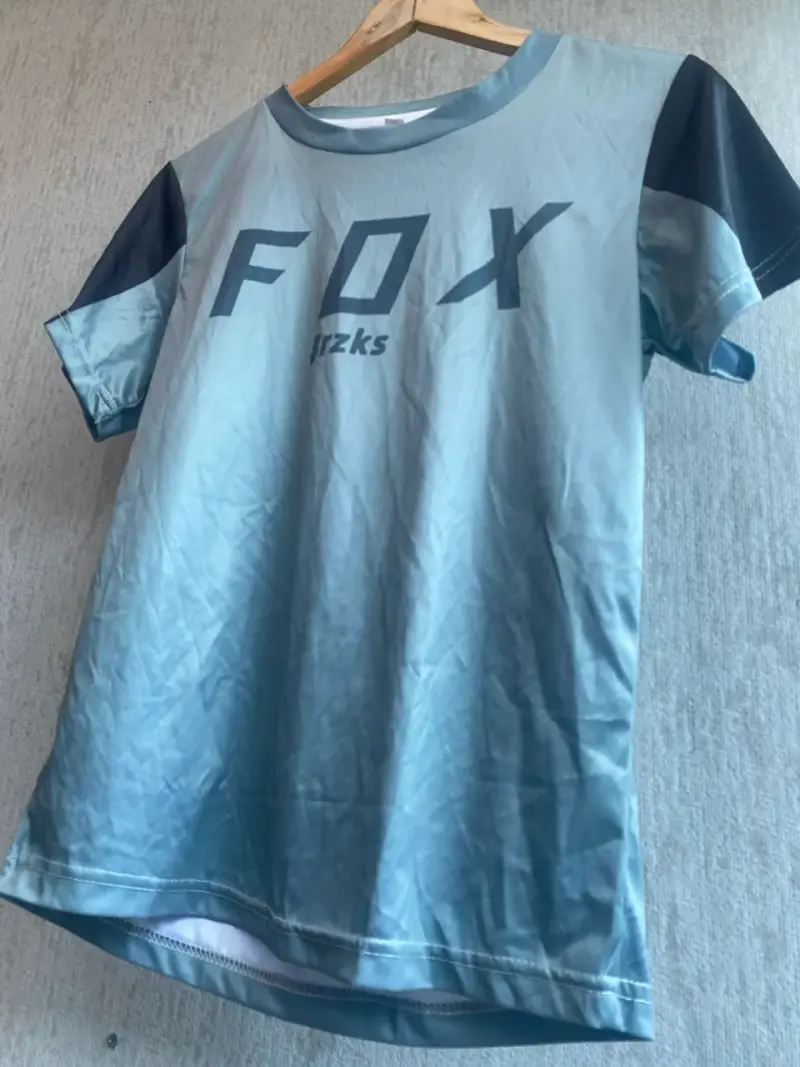 Polera FOX gris verdosa  y negra mujer. - 6
