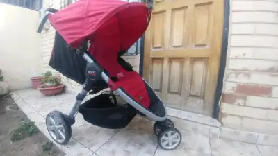 Coche Britax rojo usado - miniatura 2