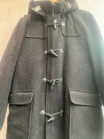 Abrigo negro con capucha y broches Marquis talla S - miniatura 1