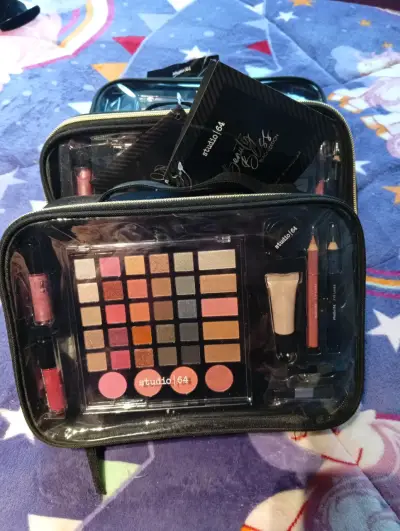 Set de maquillaje Studio 64 - miniatura 2