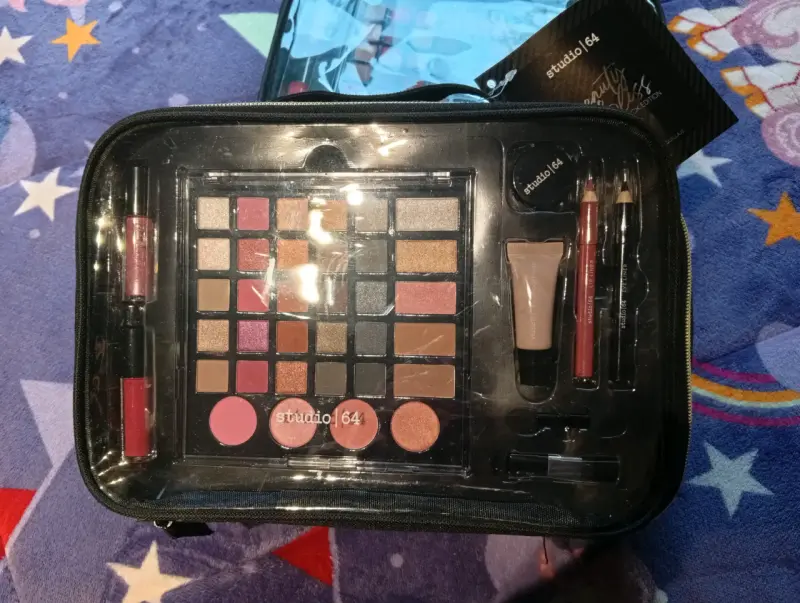 Set de maquillaje Studio 64 - 3