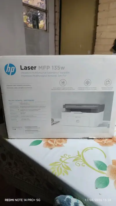 Impresora multifuncional HP Laser MFP 135w - miniatura 4