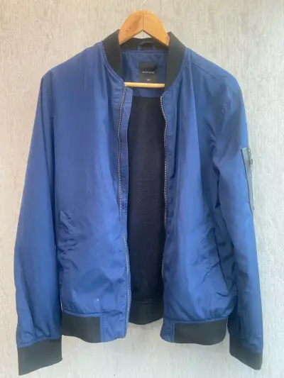 Chaqueta bomber azul Basement - miniatura 4