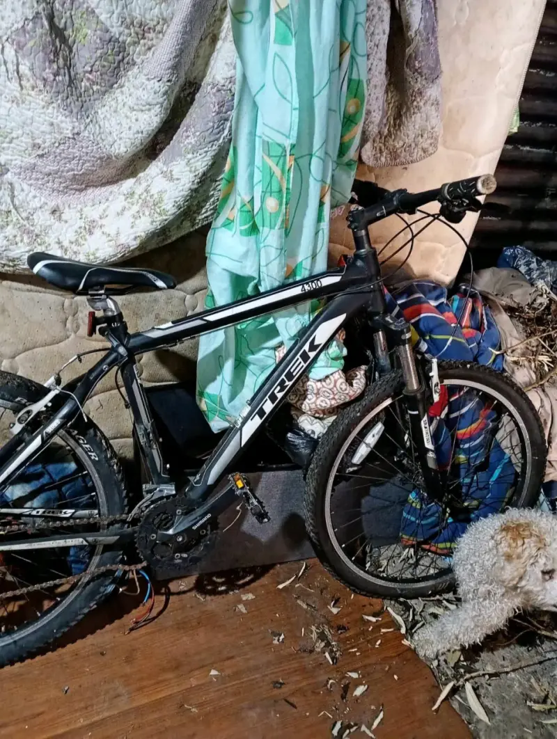 Bicicleta Trek 4300 negra aro 26 - 1
