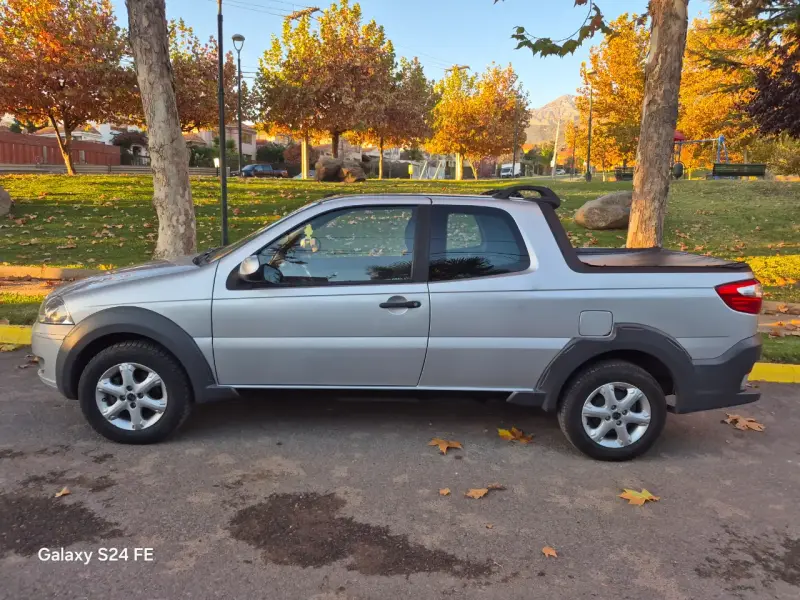Camioneta RAM 700 2020 UNICO DUEÑO FULL 3P BONITA - 1