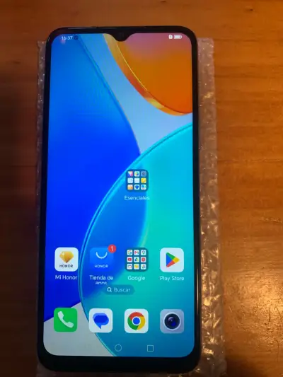 Smartphone con pantalla grande - miniatura 4