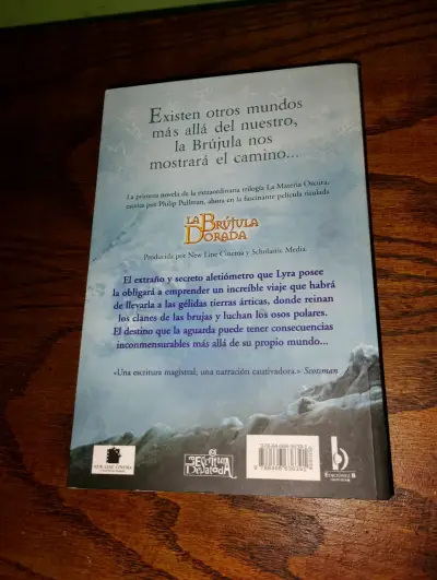 La Brújula Dorada - Philip Pullman - miniatura 2
