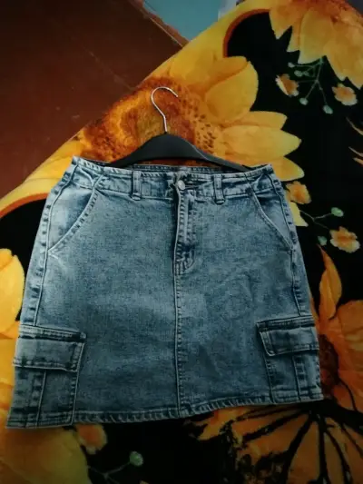 Falda de mezclilla azul - miniatura 1