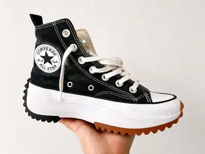 Zapatillas Chuck Taylor negras - miniatura 1