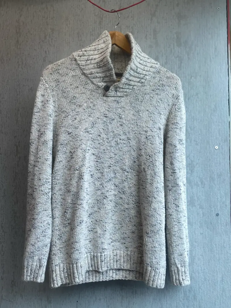 Suéter gris de lana gruesa - 3