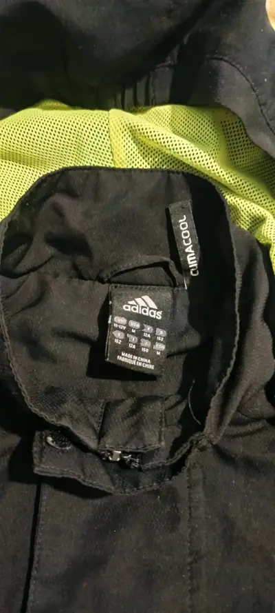 Zapatillas deportivas negras y amarillas - miniatura 4