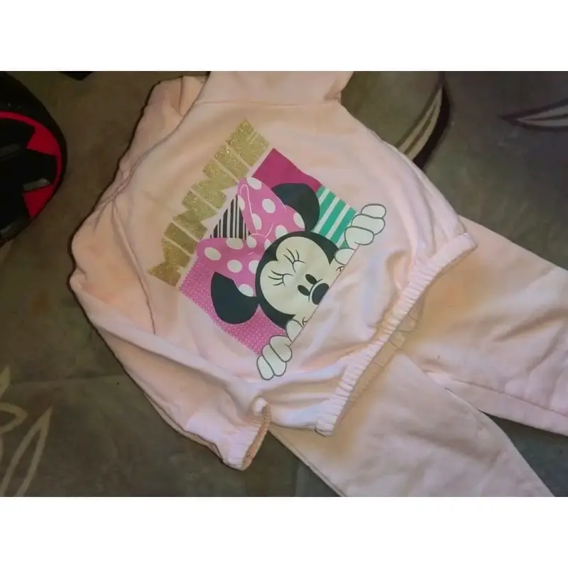 Conjunto polar Minnie Mouse rosado - 2
