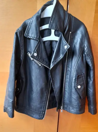 Chaqueta de cuero negra - miniatura 1