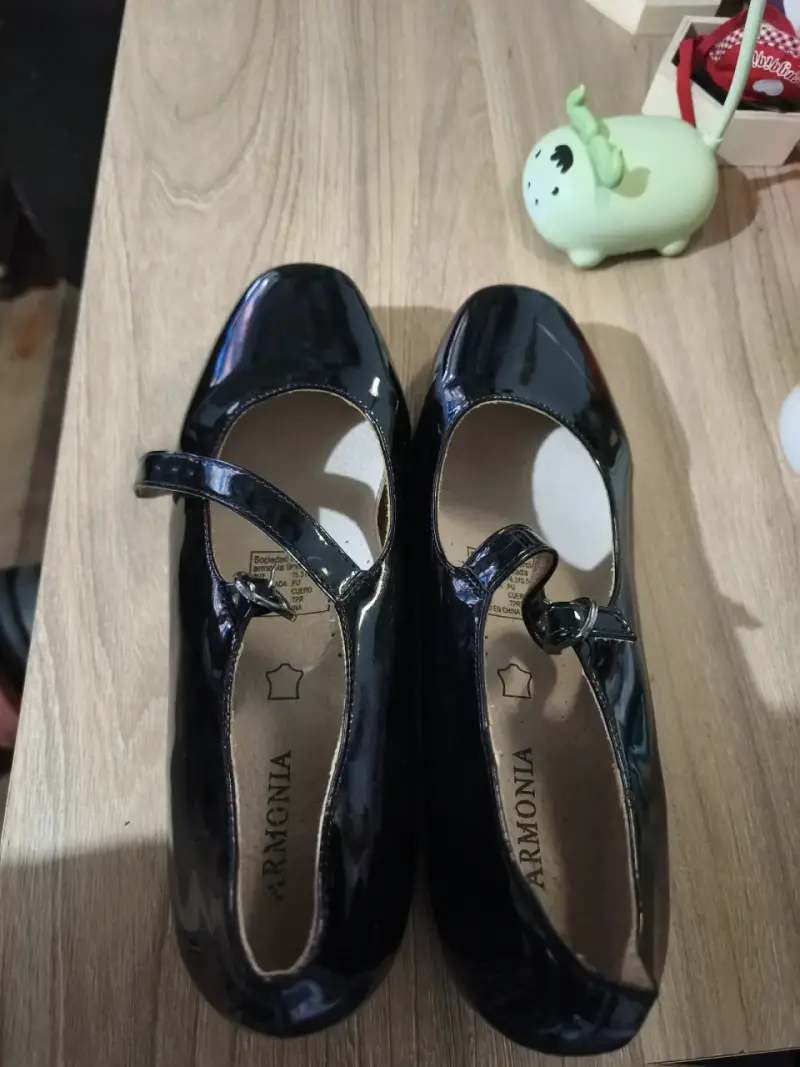 Zapatos de Cueca  brillantes talla 39 - 2