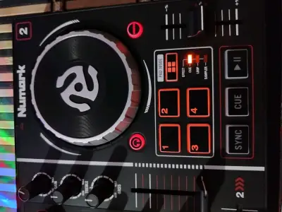 Controlador DJ Numark Party Mix - miniatura 5