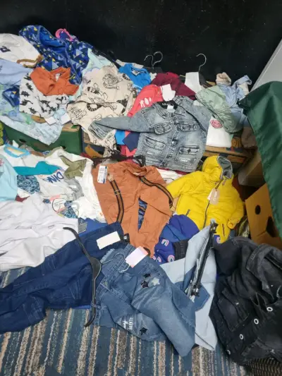 Zapatos infantiles variados - miniatura 3