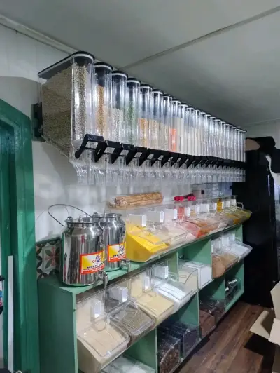 Dispensadores de granos y especias - miniatura 1