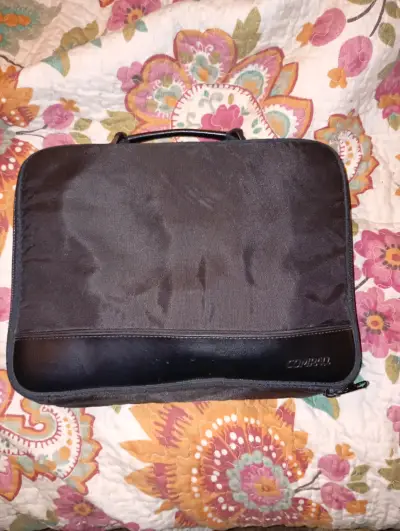 Laptop vintage Compaq LTE Elite - miniatura 3