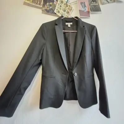Blazer negro elegante - miniatura 2