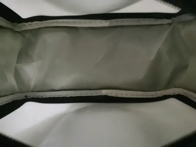 Bolso de almacenamiento transparente. - 3