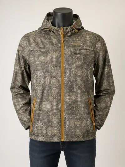 Chaqueta impermeable con capucha - miniatura 1