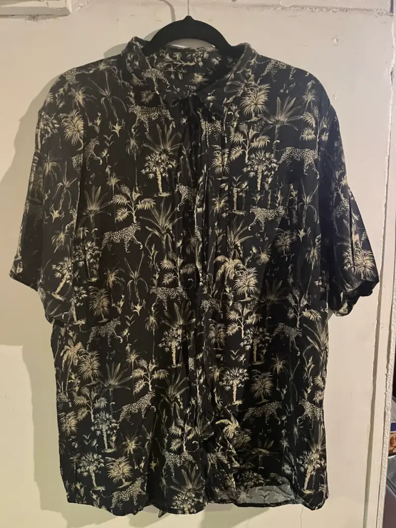 Guayabera Red Hot Jns talla XL