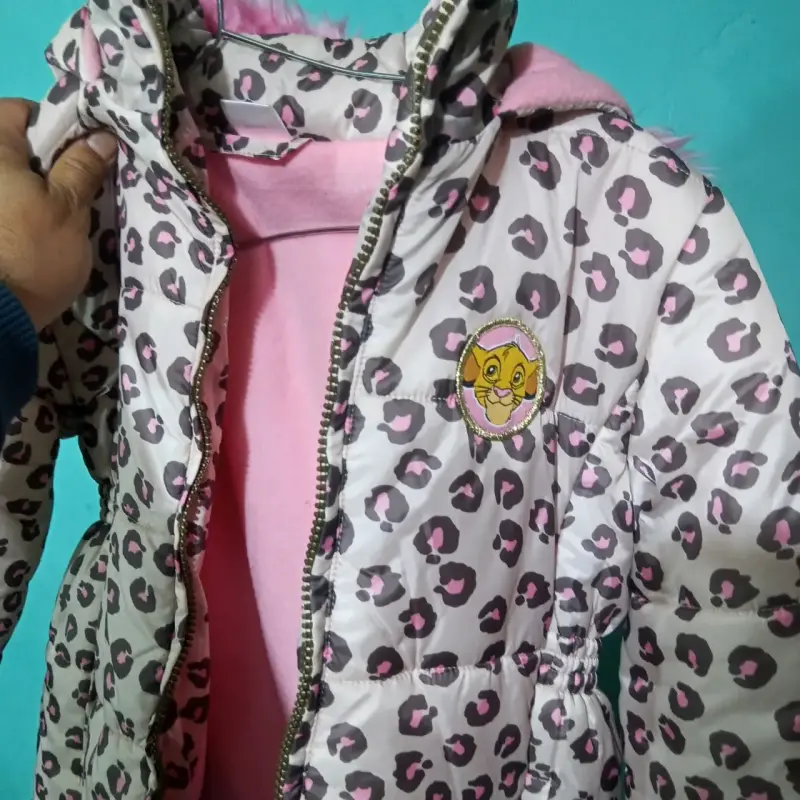 Chaqueta con estampado animal print - 4