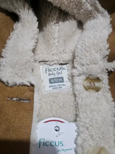 Chaqueta niña café con capucha - miniatura 4