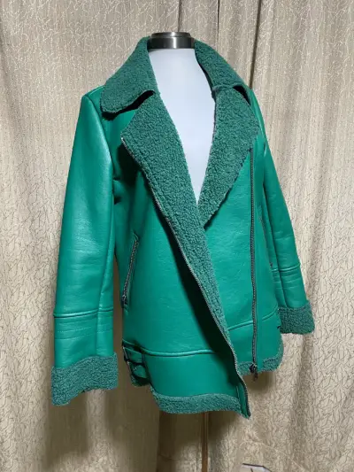 Chaqueta verde con chiporro - miniatura 1