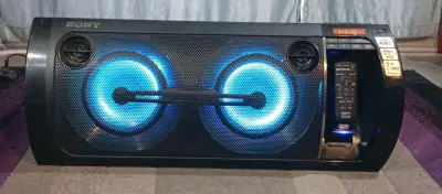 Torre de sonido con luces LED - miniatura 2