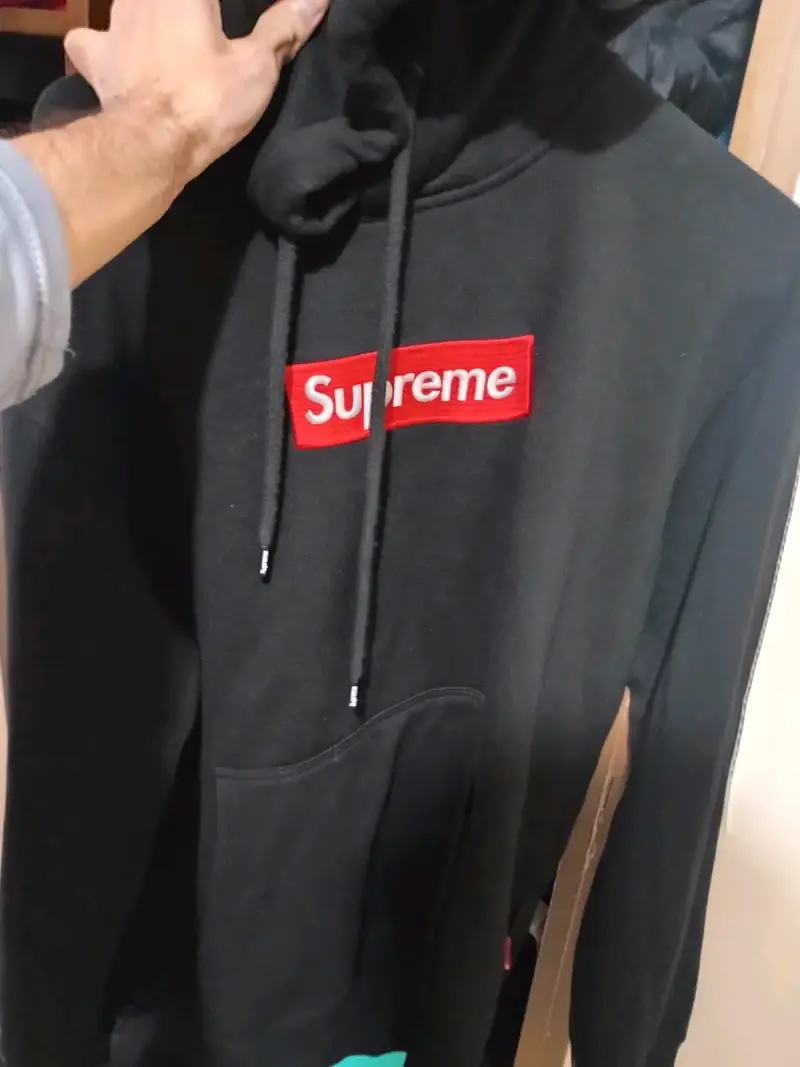 Polerón Supreme negro con capucha Talla XXL - 6