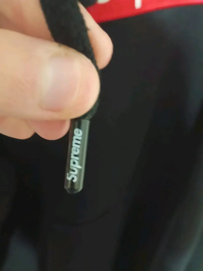 Polerón Supreme negro con capucha Talla XXL - 8