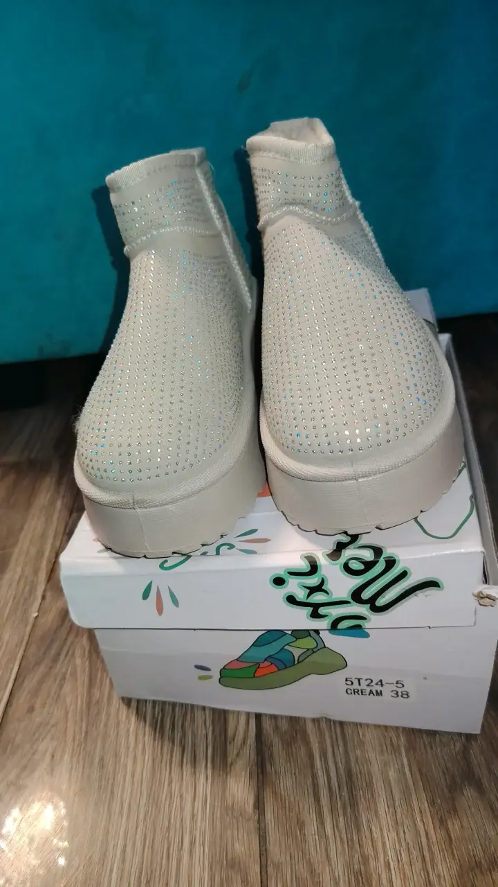 Pantubotas con brillos - 3