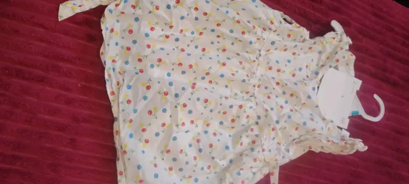 Vestido infantil estampado de cerezas - 1
