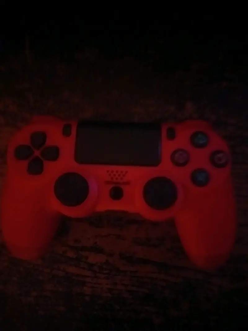 Control de juego rojo PS4