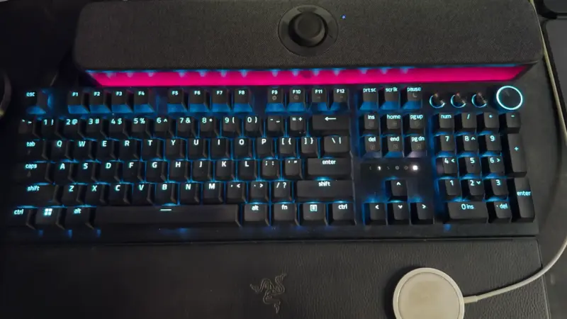 Teclado mecánico Razer Huntsman v3 pro 100% - 1