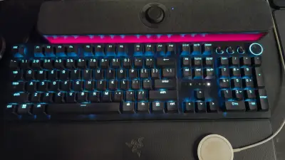 Teclado mecánico Razer Huntsman v3 pro 100% - miniatura 1