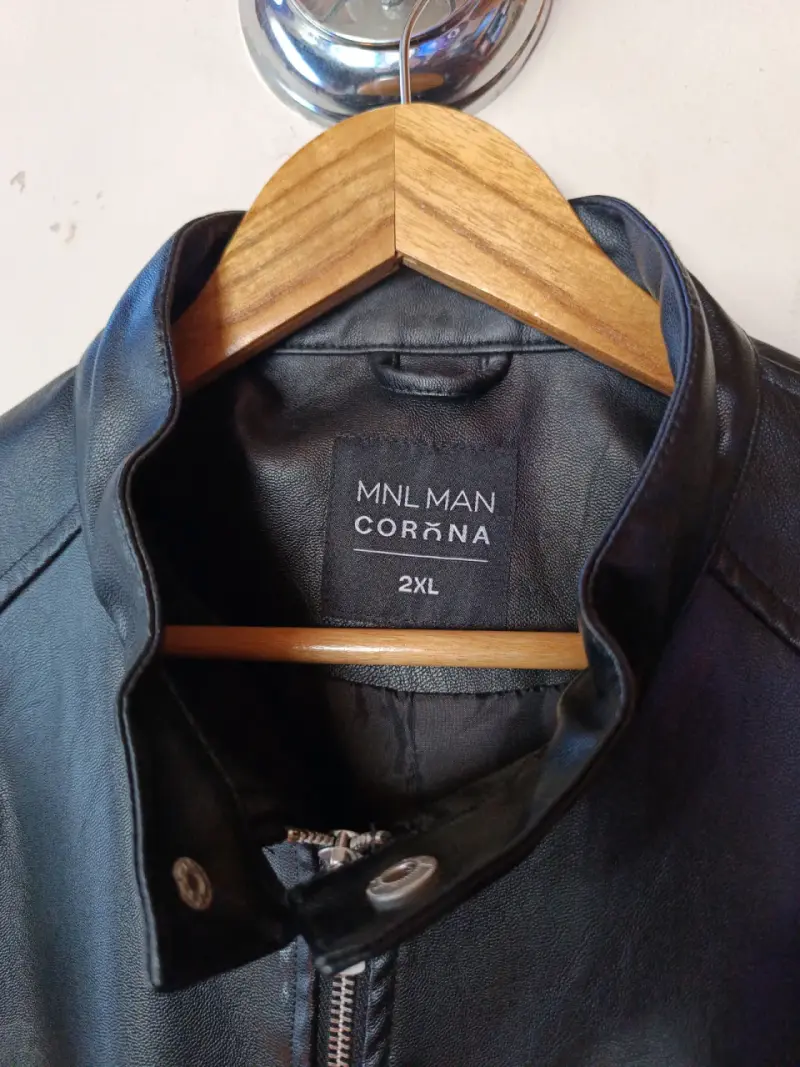 Chaqueta de ecocuero negra - 3