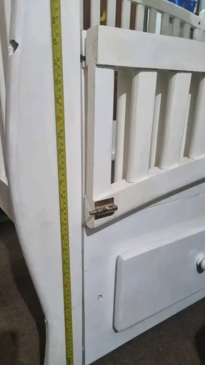 Cuna de bebé blanca con cajón - miniatura 3