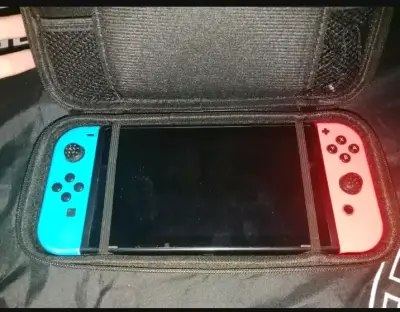 Consola portátil Nintendo Switch - miniatura 1