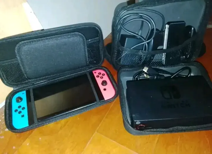 Consola portátil Nintendo Switch - 2