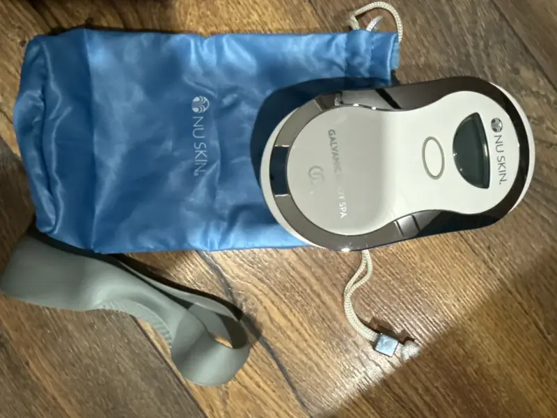 Dispositivo Nu Skin Galvanic Spa - 1