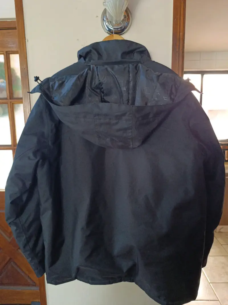 Parka negra impermeable - 2