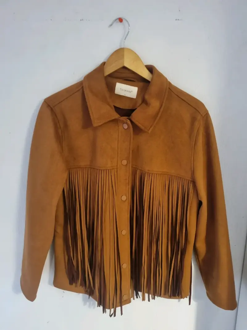 Chaqueta camel con flecos - 2