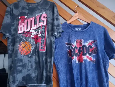 Poleras Chicago Bulls y AC/DC - miniatura 1