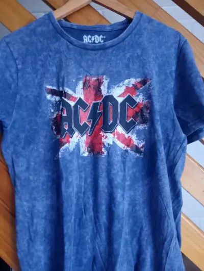 Poleras Chicago Bulls y AC/DC - miniatura 5