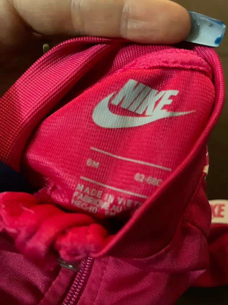 Buzo enterito Nike rosado - 2