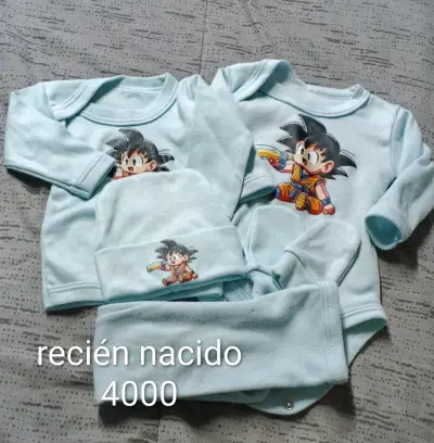 Conjunto bebé celeste estampado - miniatura 1